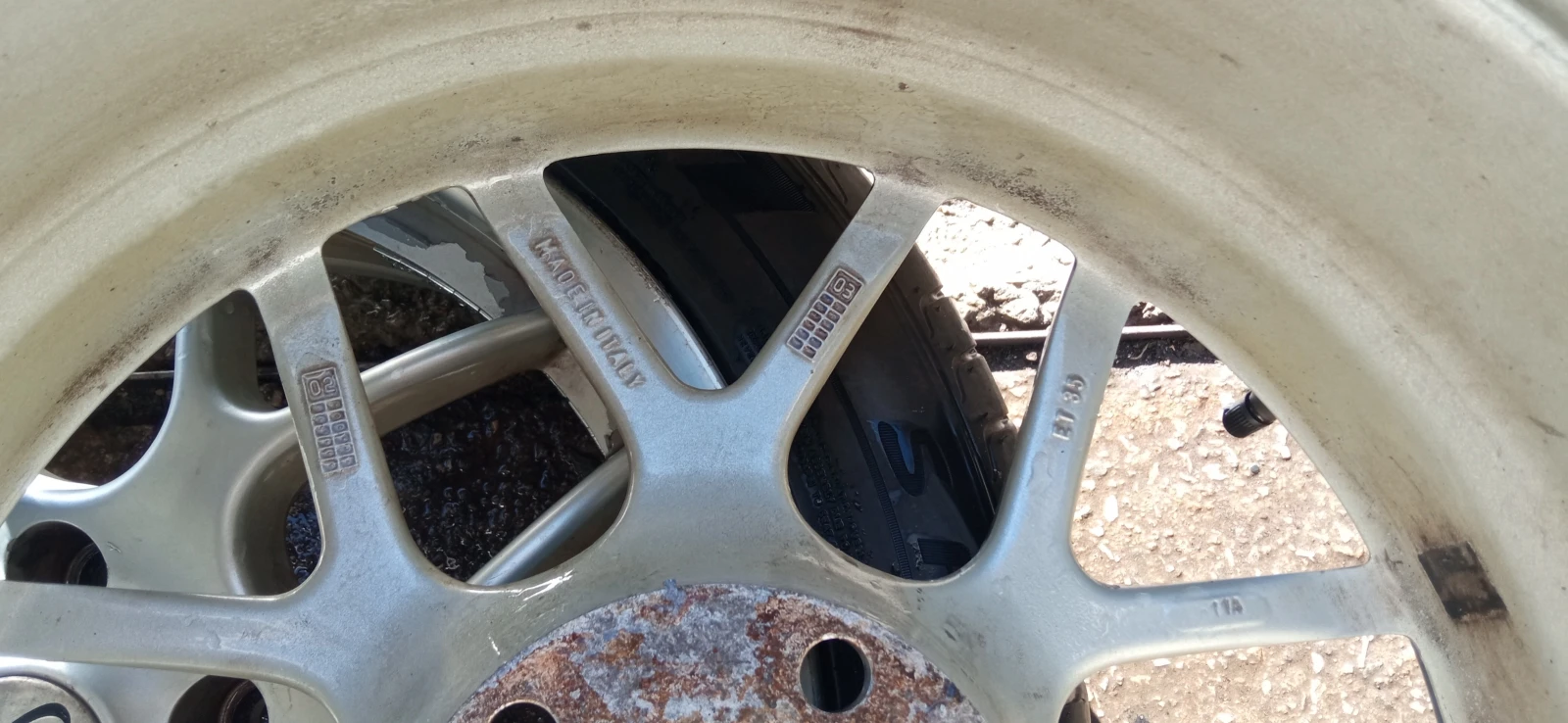    235/45R17 | Mobile.bg   5