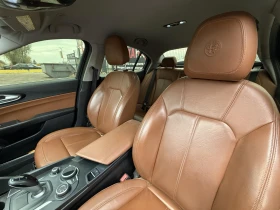 Alfa Romeo Giulia 2.0T* RWD, снимка 9