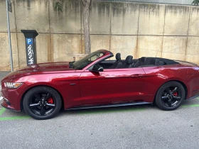 Ford Mustang Convertible, снимка 2