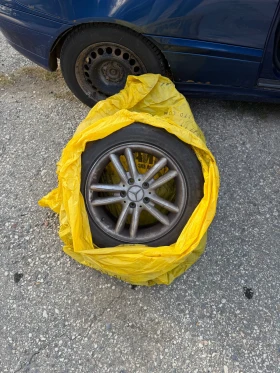 Mercedes-Benz C 180, снимка 13