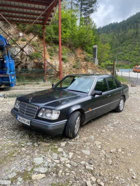 Mercedes-Benz E 200 124, снимка 11 - Автомобили и джипове - 45753975