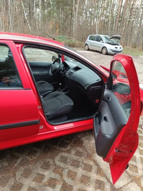 Peugeot 206 Газов инжекцион  - 2500 € / 4889.57 лв. - 10330351 9