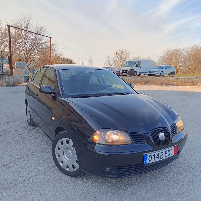 Seat Cordoba 1.4i 75k.c., снимка 3 - Автомобили и джипове - 44434641