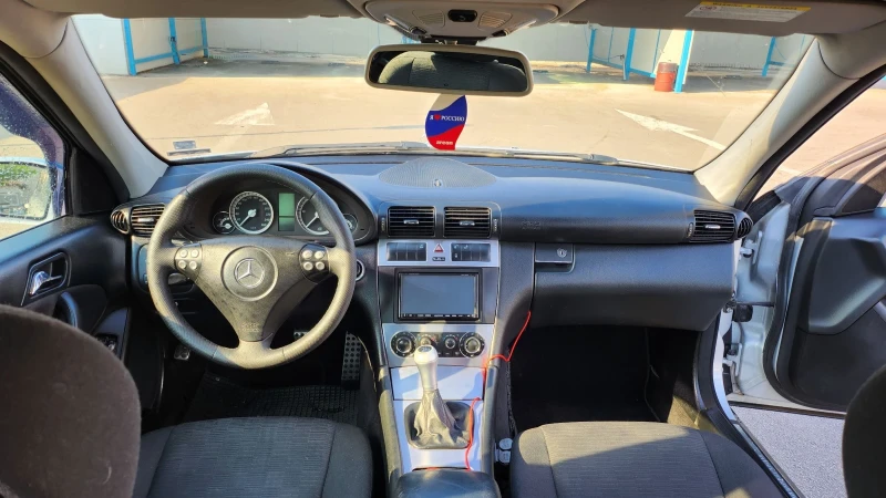 Mercedes-Benz C 220, снимка 9 - Автомобили и джипове - 48623221