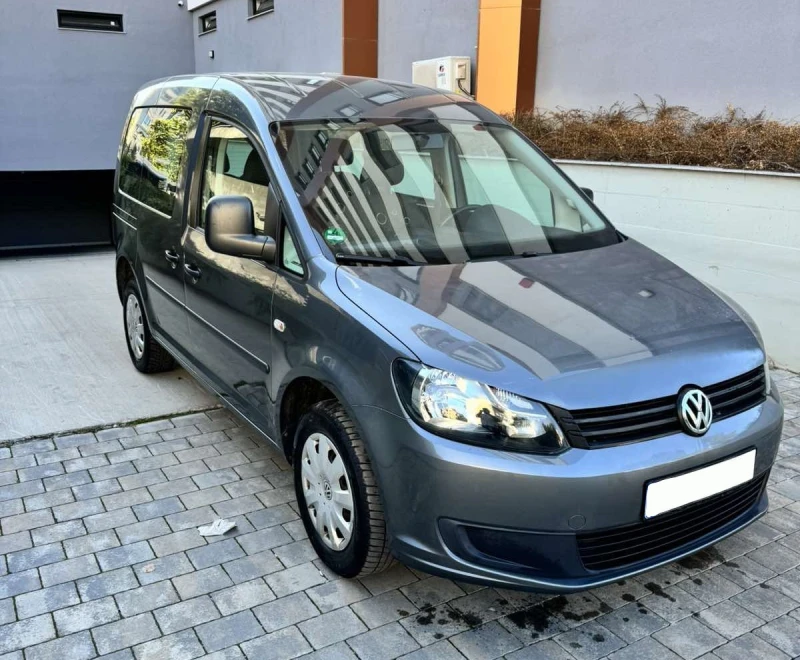 VW Caddy 1.2i, снимка 3 - Автомобили и джипове - 47369182