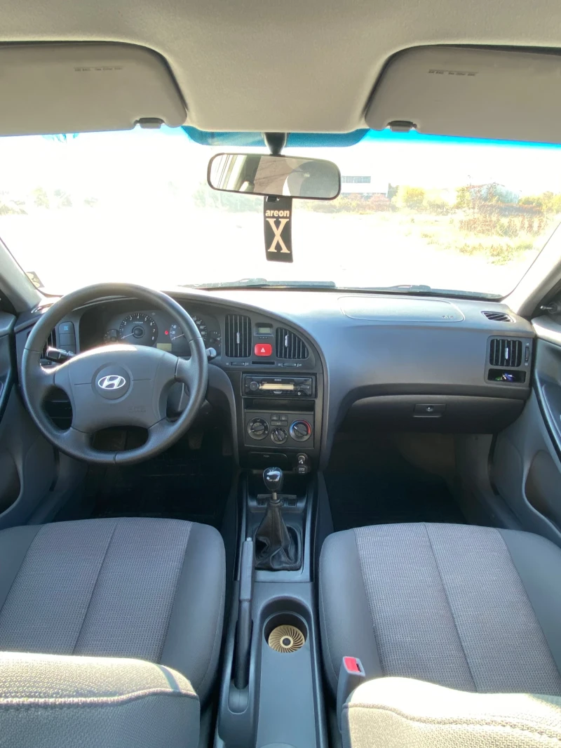 Hyundai Elantra 1.6 2006, снимка 7 - Автомобили и джипове - 47802822