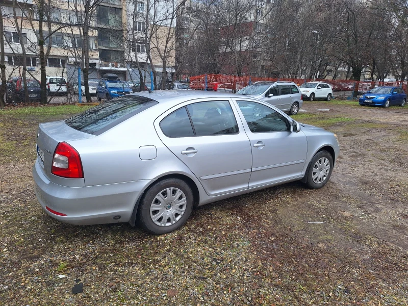 Skoda Octavia 1.6 mpi lpg, снимка 5 - Автомобили и джипове - 48303507