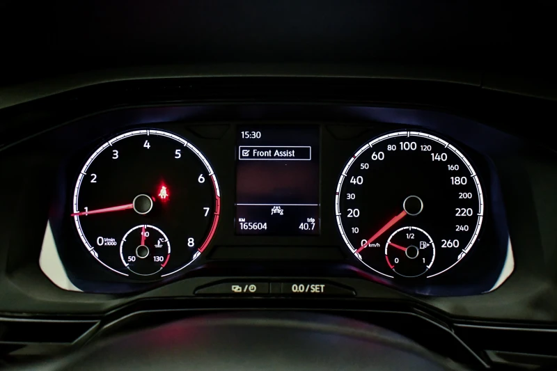 VW Polo 1.0I 95 kc. 2г.ГАРАНЦИЯ, снимка 10 - Автомобили и джипове - 49680391