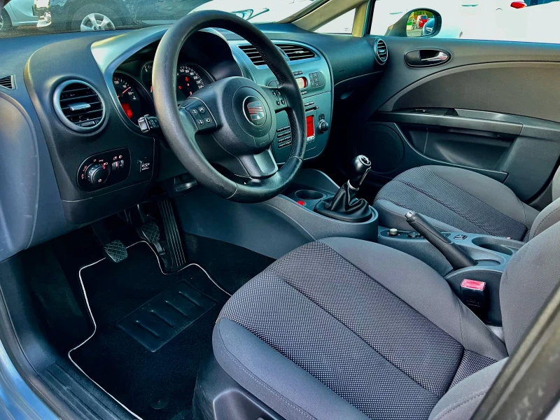 Seat Leon 1.6 i GPL, снимка 8 - Автомобили и джипове - 51331377