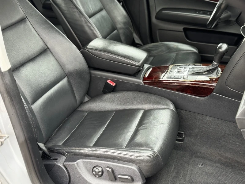 Audi A6 3.0TDI QUATTRO 224kc Кожа, снимка 12 - Автомобили и джипове - 52295559