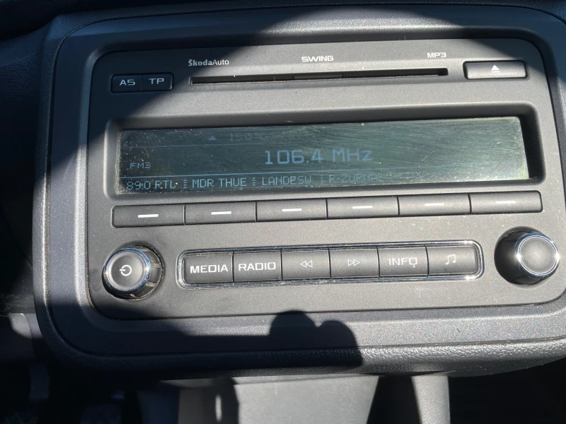 Skoda Roomster, снимка 5 - Автомобили и джипове - 52421794