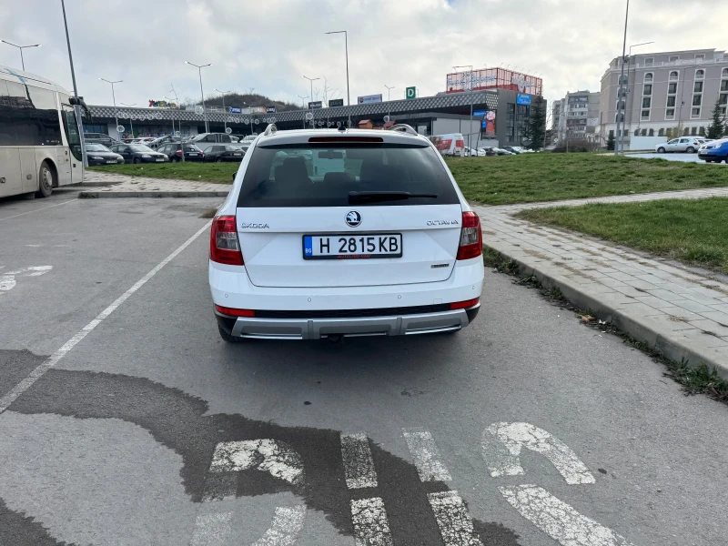 Skoda Octavia Scout, снимка 3 - Автомобили и джипове - 52695045