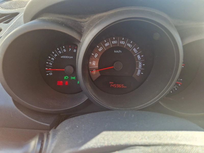 Kia Soul 1.6, снимка 7 - Автомобили и джипове - 52739919