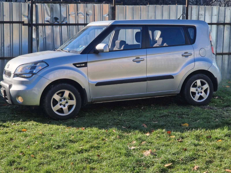 Kia Soul 1.6, снимка 4 - Автомобили и джипове - 52739919
