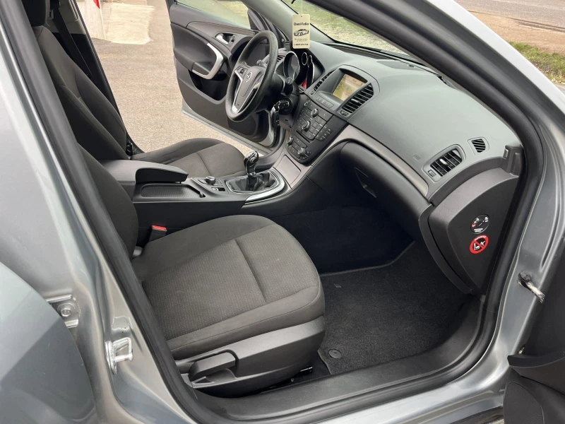 Opel Insignia 2.0ECO FLEX EURO 5B 6 СКОРОСТИ NAVI КЛИМАТРОНИК, снимка 11 - Автомобили и джипове - 52831123