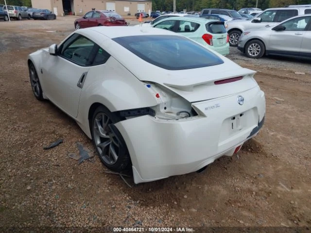 Nissan 370Z TOURING - изображение 3