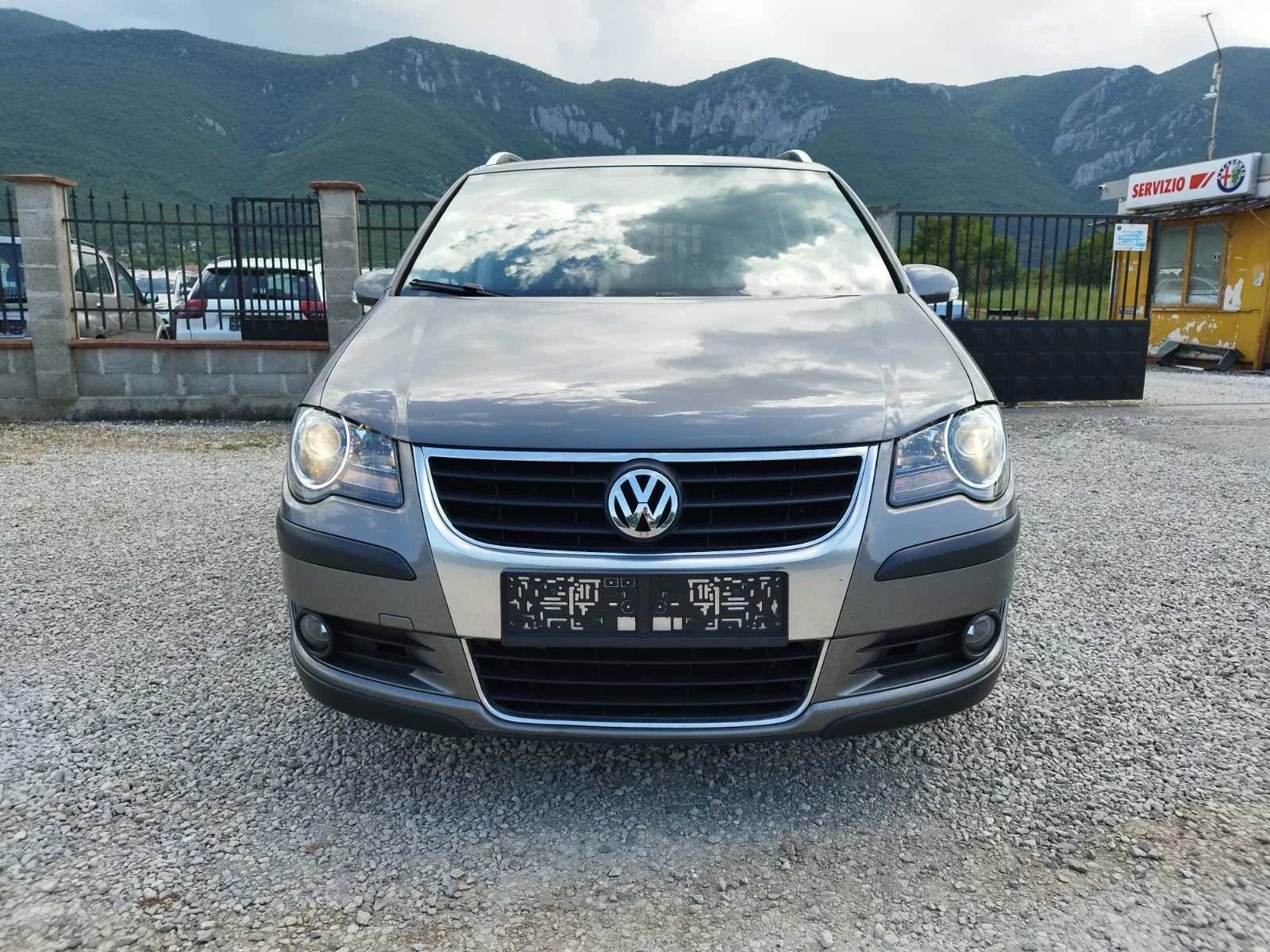 VW Touran 1.4 TSI CROSS 7-МЕСТА - изображение 2