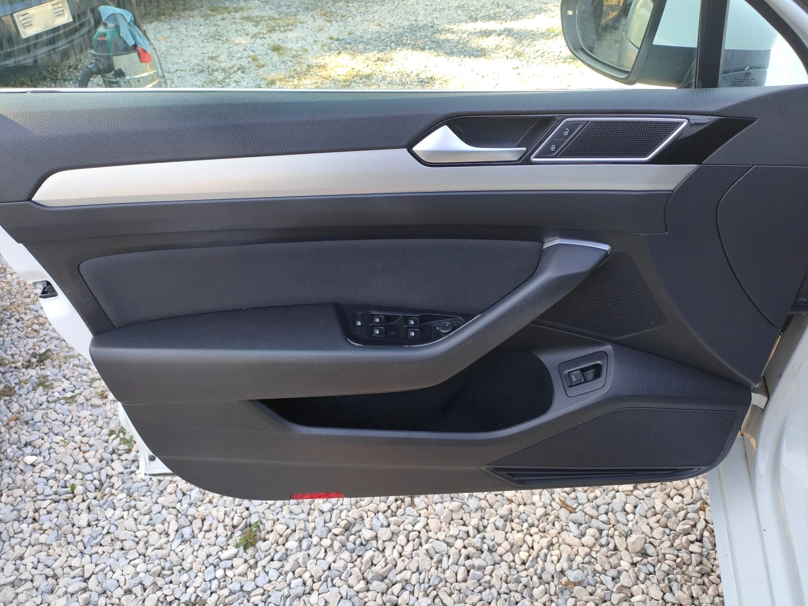 VW Passat 1.6 Tdi-120ks.Itali - изображение 7