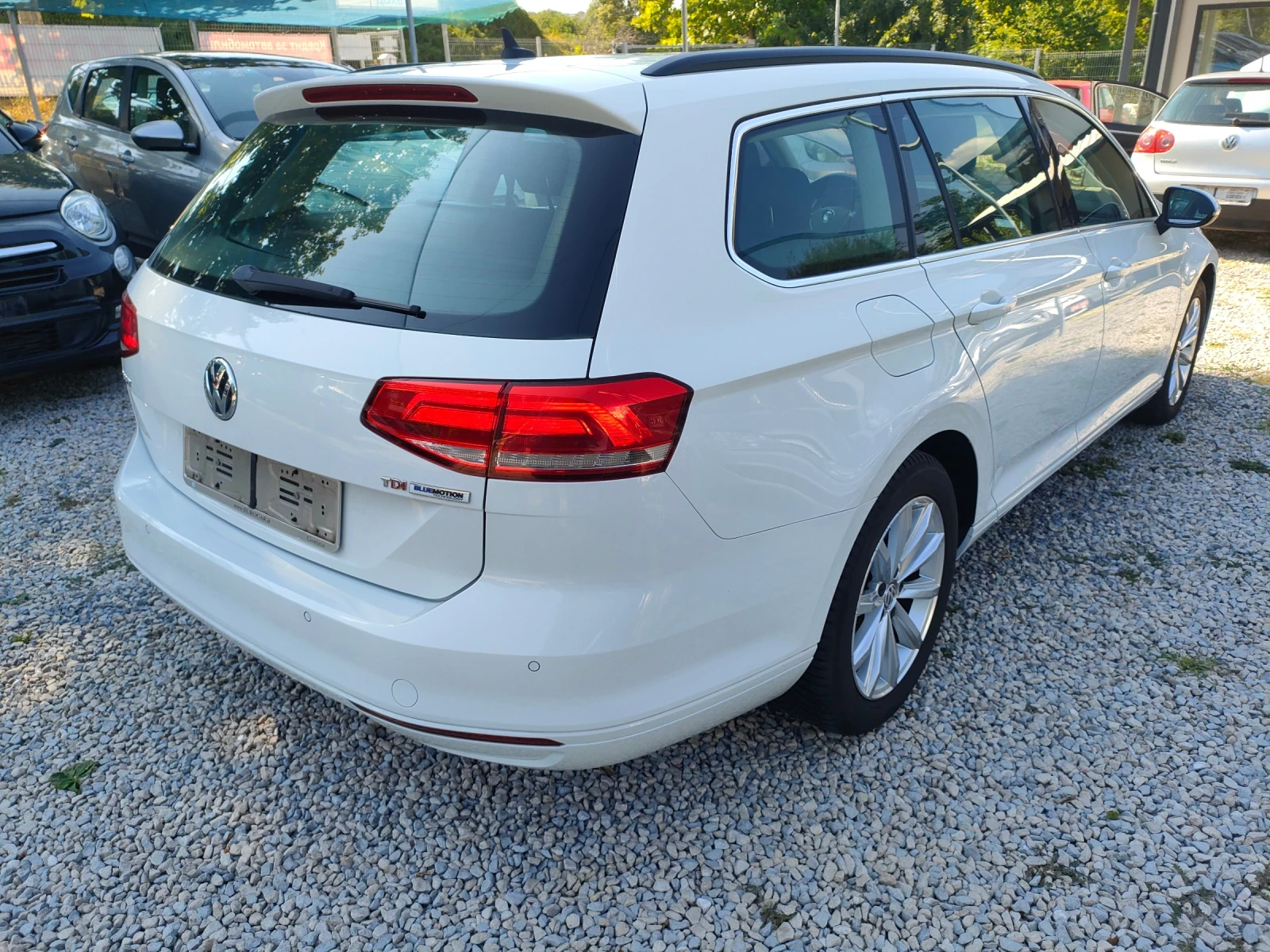 VW Passat 1.6 Tdi-120ks.Itali - изображение 4