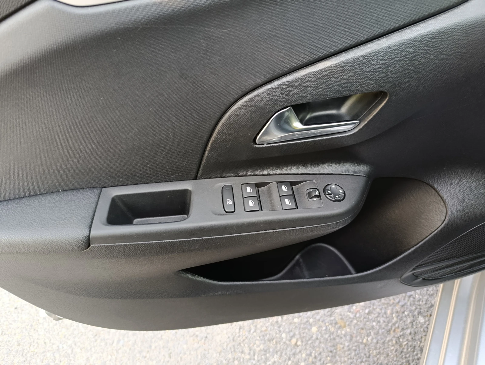 Opel Corsa 1.2 PureTech 100hp AT8 Edition - изображение 9