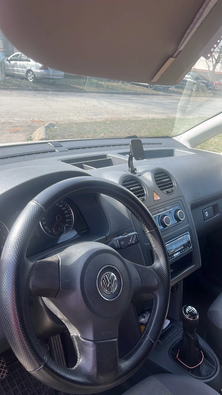 VW Caddy  - изображение 8