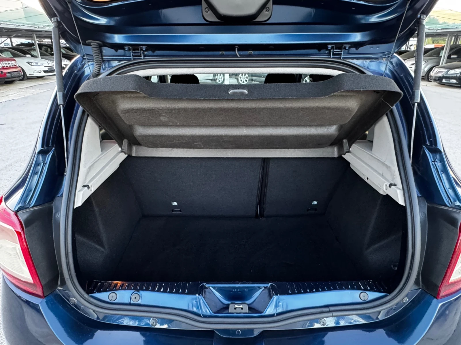 Dacia Sandero 0.9TCE - изображение 9