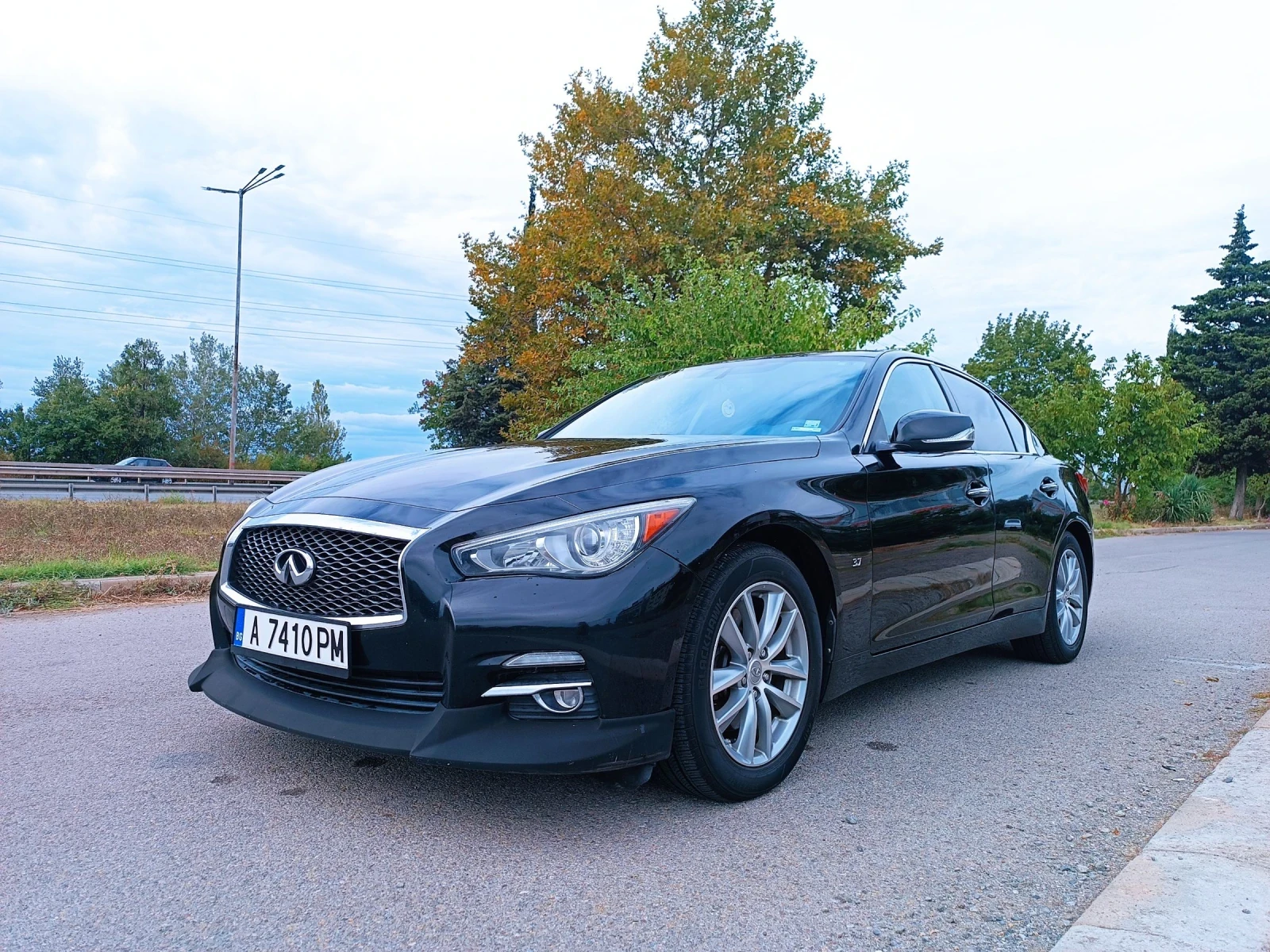 Infiniti Q50 3.7 AWD - изображение 2