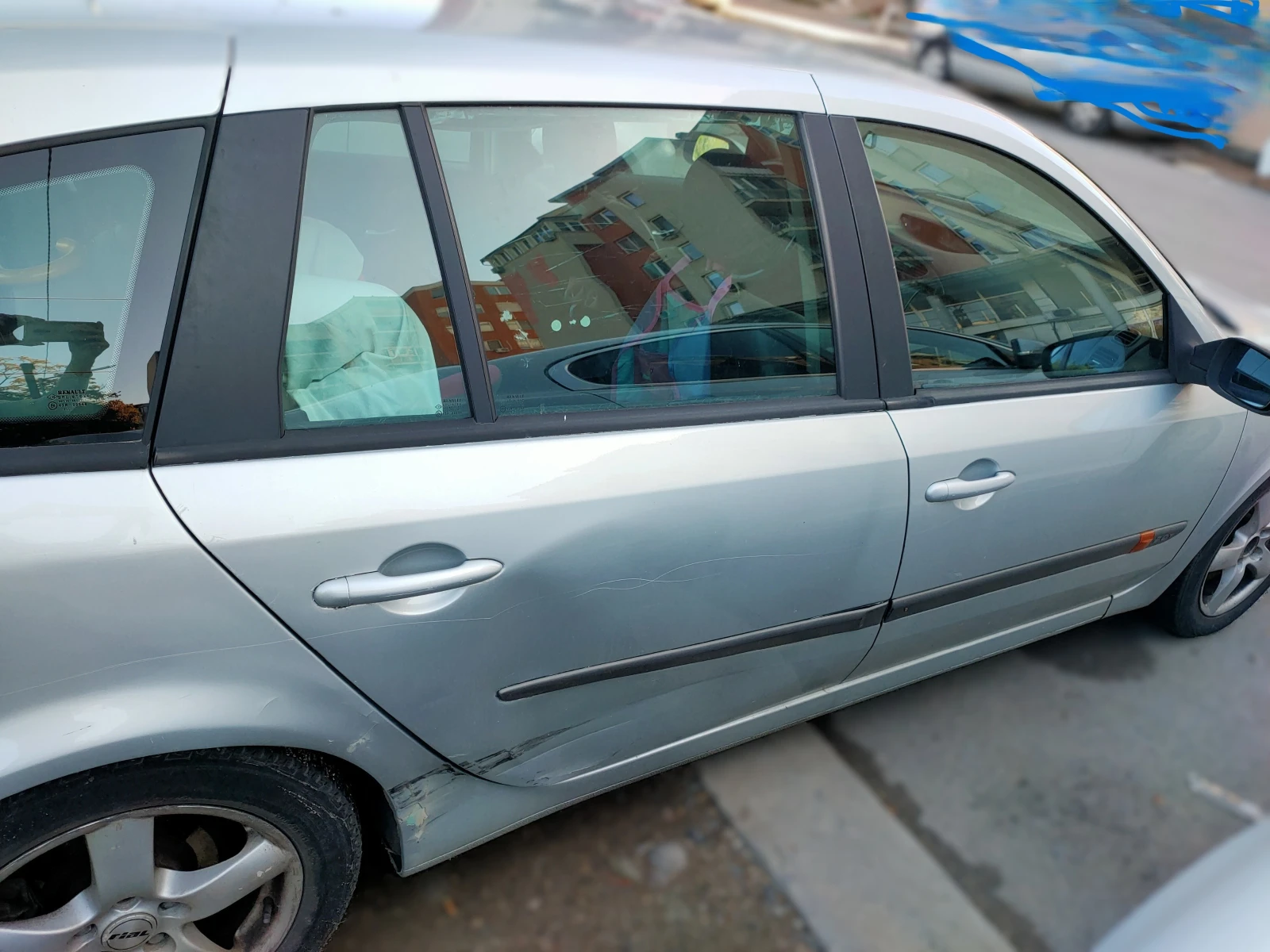 Renault Laguna | Mobile.bg — изображение 4