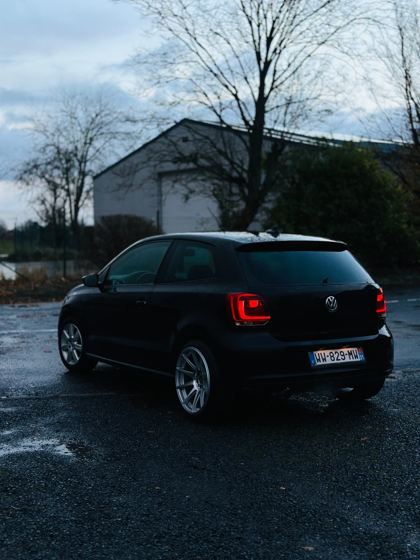 VW Polo 1.6 tdi - изображение 7