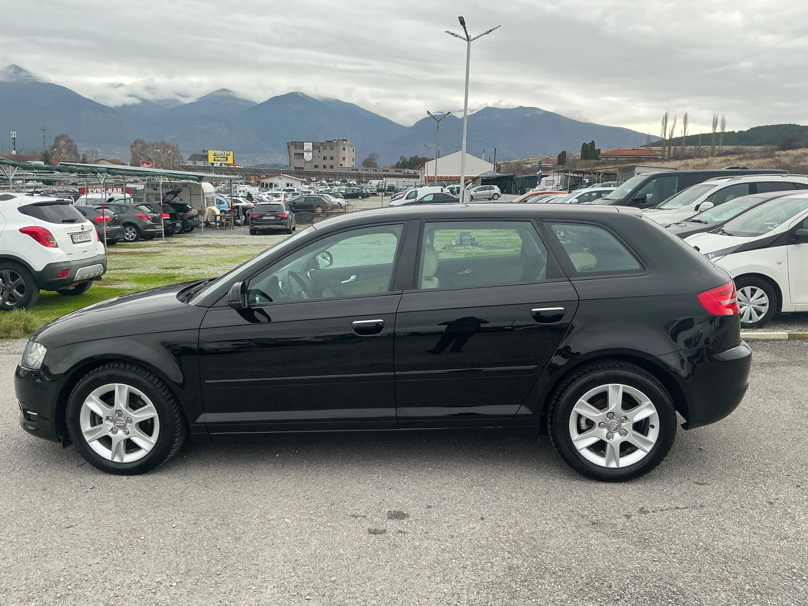 Audi A3 1.6 TDI - изображение 4