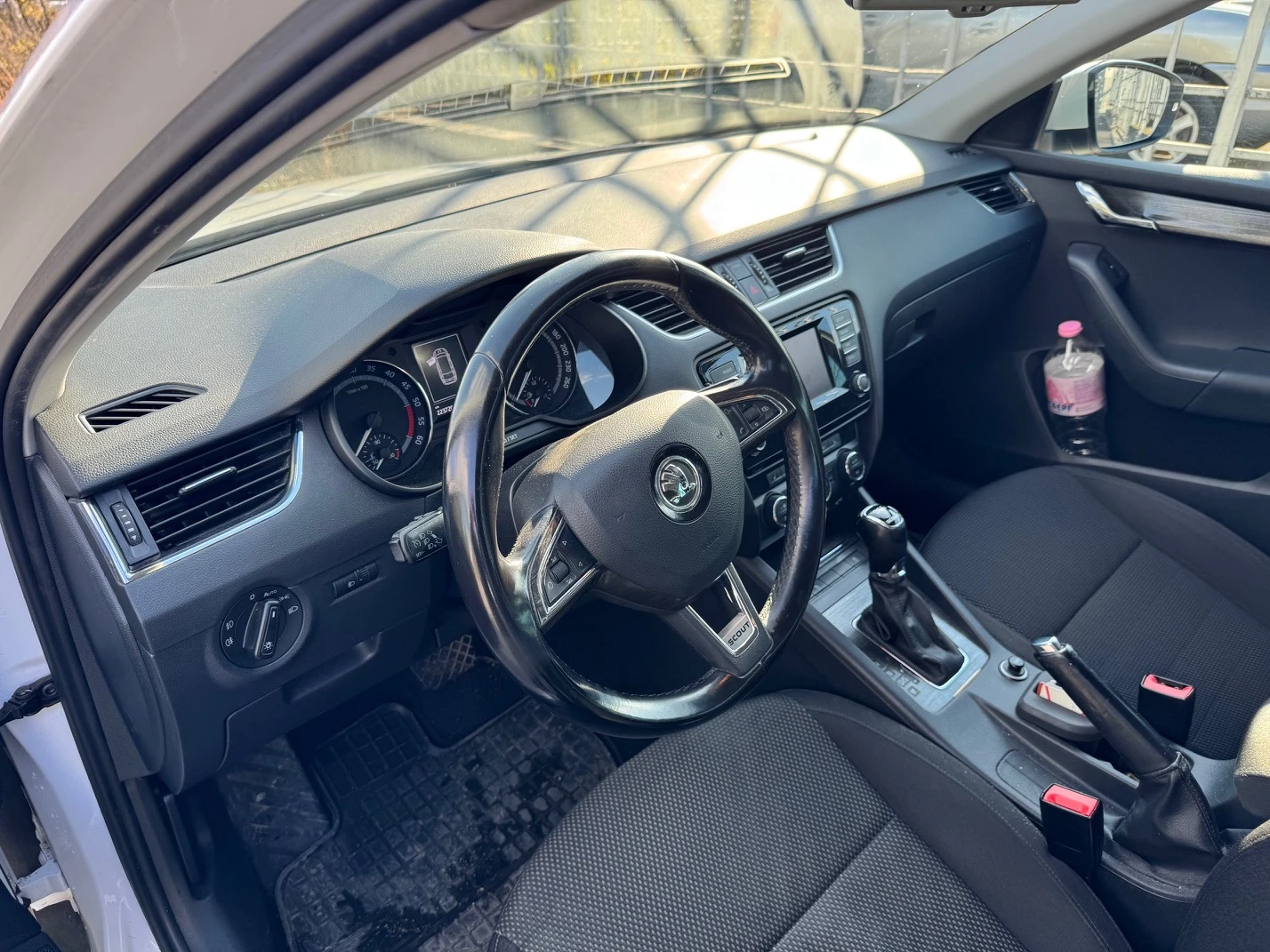 Skoda Octavia Scout - изображение 6