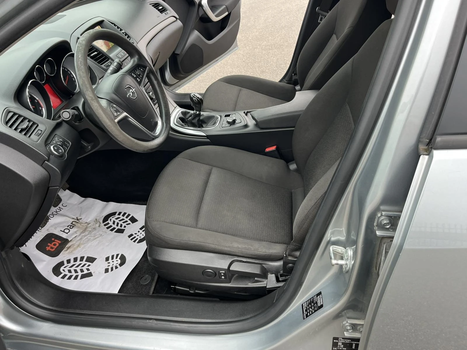 Opel Insignia 2.0ECO FLEX EURO 5B 6 СКОРОСТИ NAVI КЛИМАТРОНИК - изображение 8