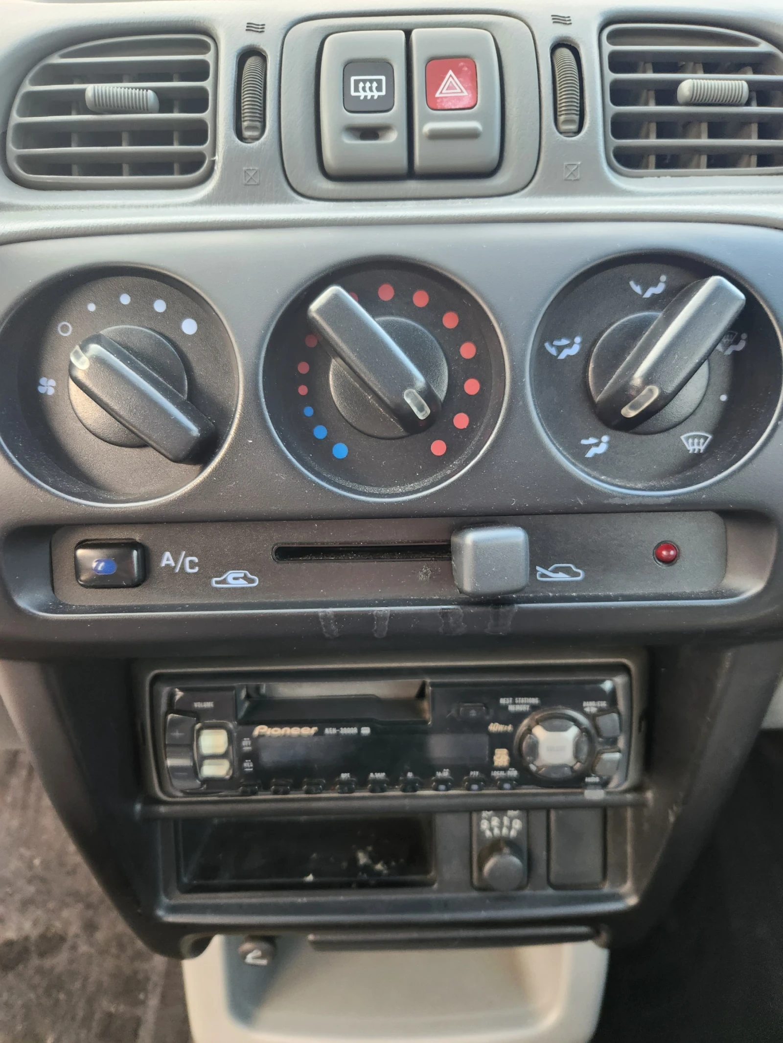 Nissan Micra | Mobile.bg � ����������� 12