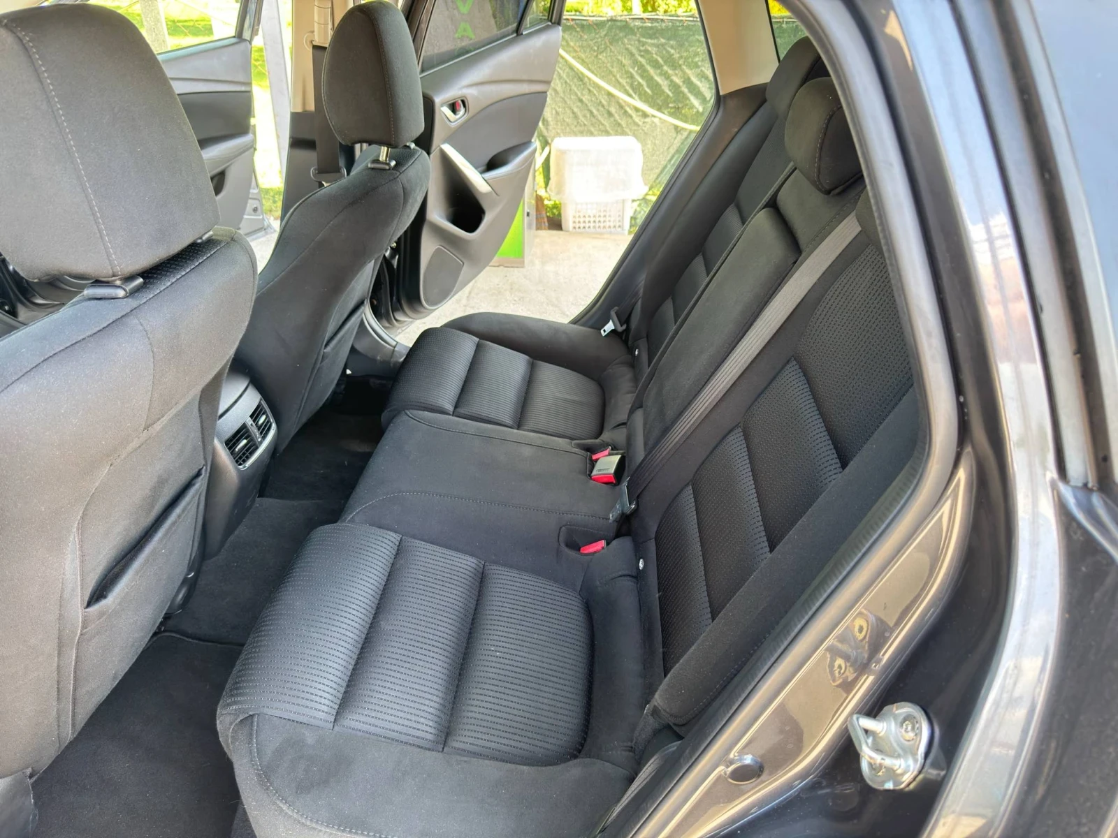 Mazda 6 2.2D Skyactive FACELIFT, снимка 8 - Автомобили и джипове - 53846070