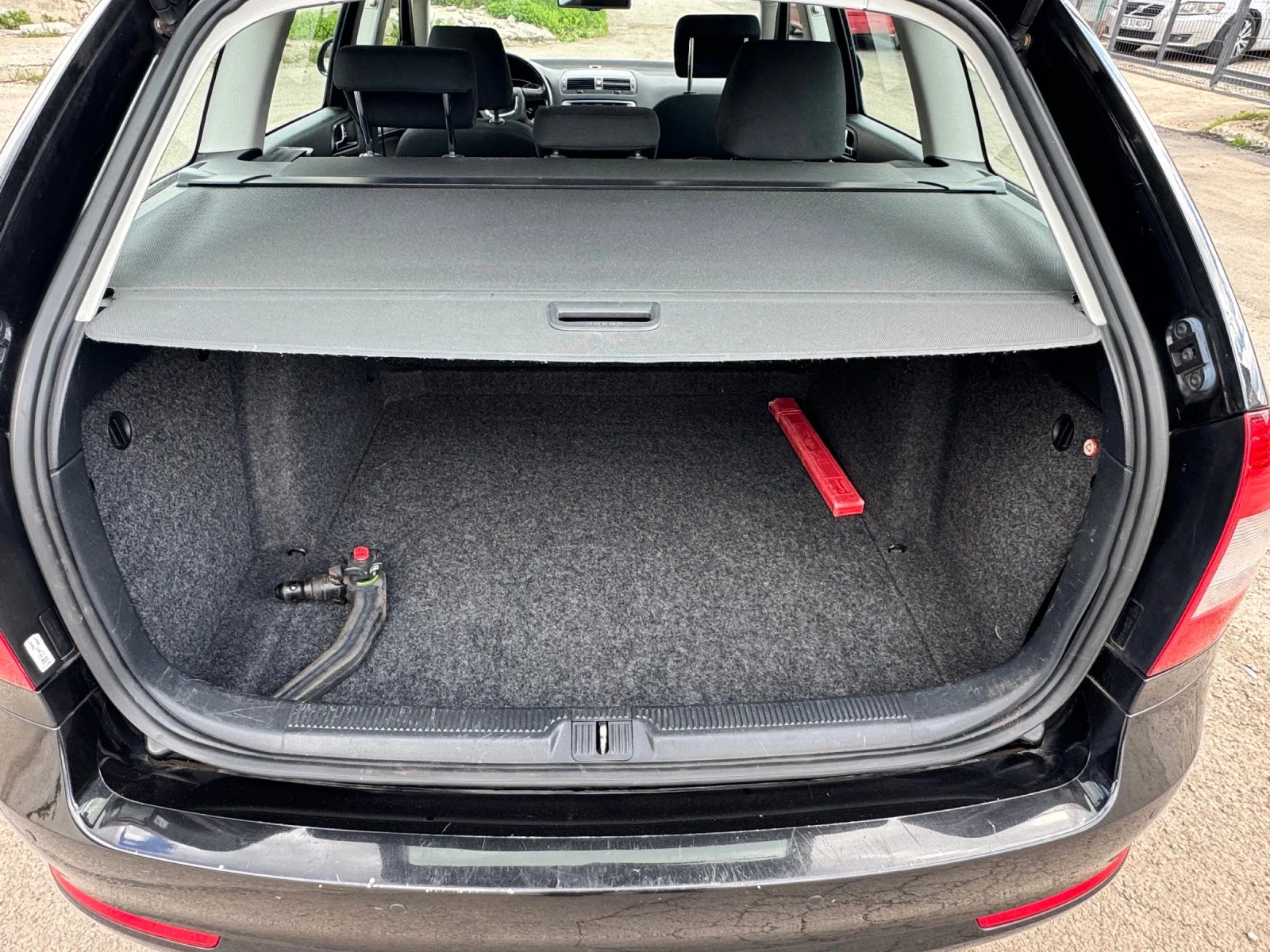 Skoda Octavia 1.4 TSI Euro5, снимка 12 - Автомобили и джипове - 54296936