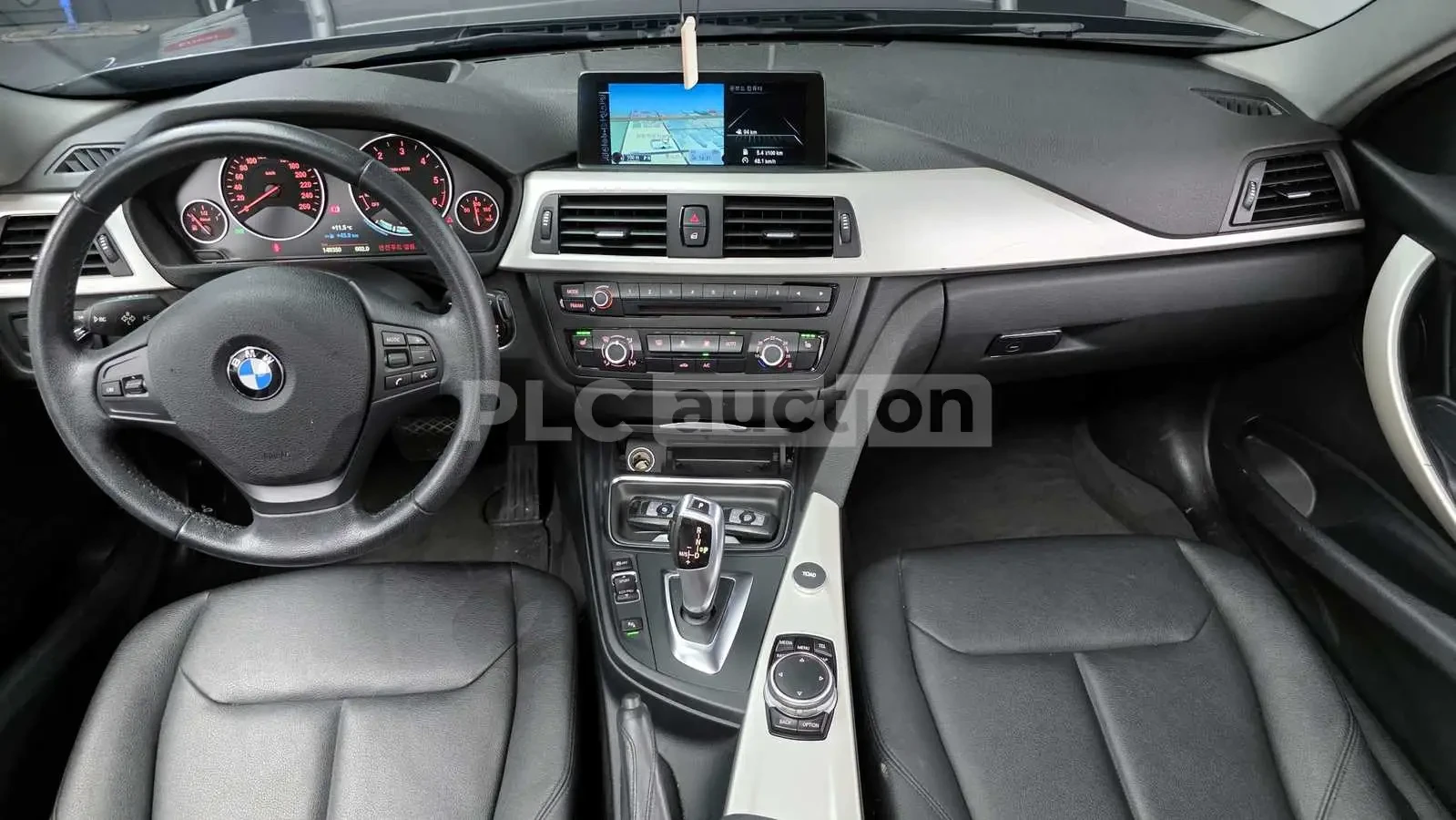 BMW 320 d| КАМЕРА| ПОДГРЕВ| ПАМЕТ| ВКЛ.ТЕХНОТЕСТ, снимка 2 - Автомобили и джипове - 54630694