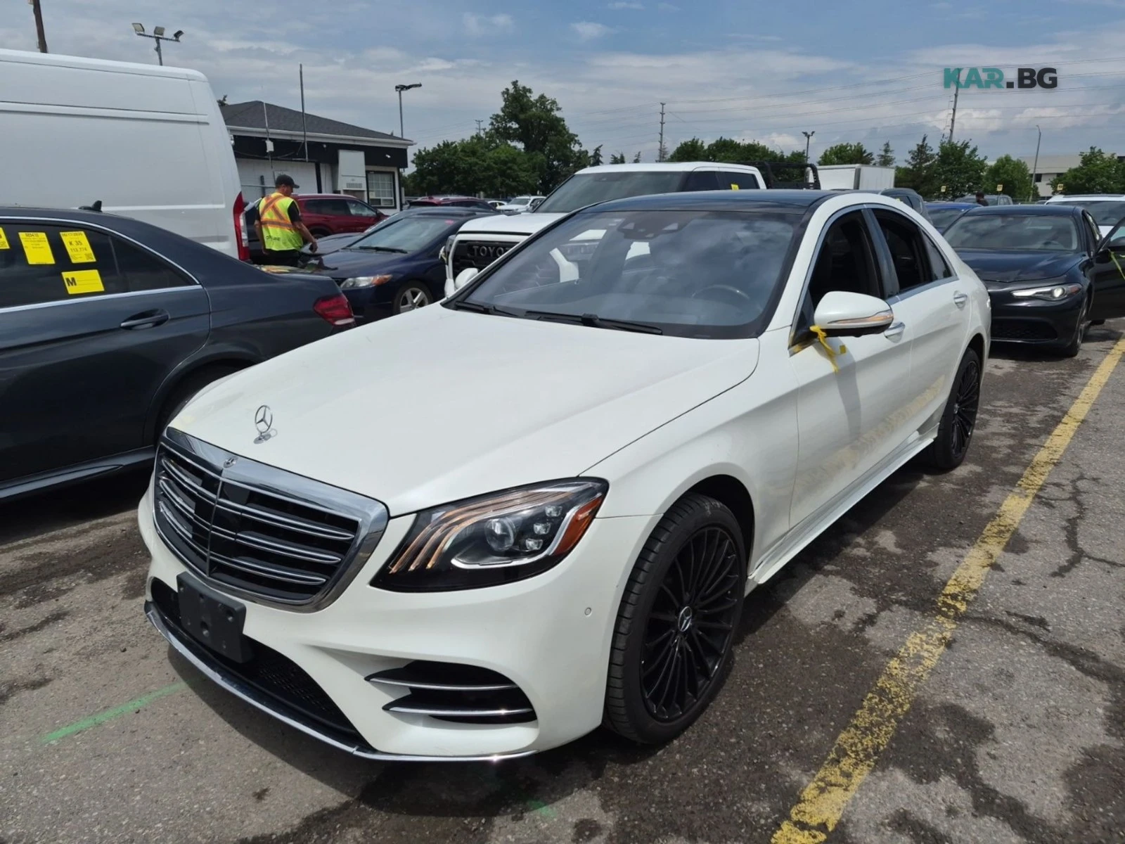 Mercedes-Benz S 560 4MATIC Автокредит Цена до България