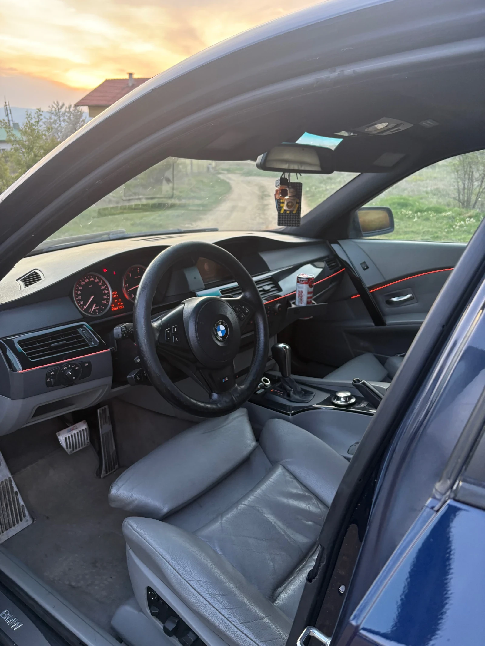 BMW 530, снимка 14 - Автомобили и джипове - 54969150
