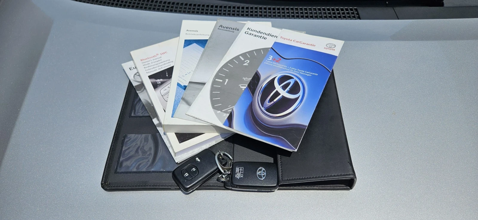 Toyota Avensis KEYLESS , CARPLAY, ANDROID AUTO реални километ, снимка 15 - Автомобили и джипове - 55122789