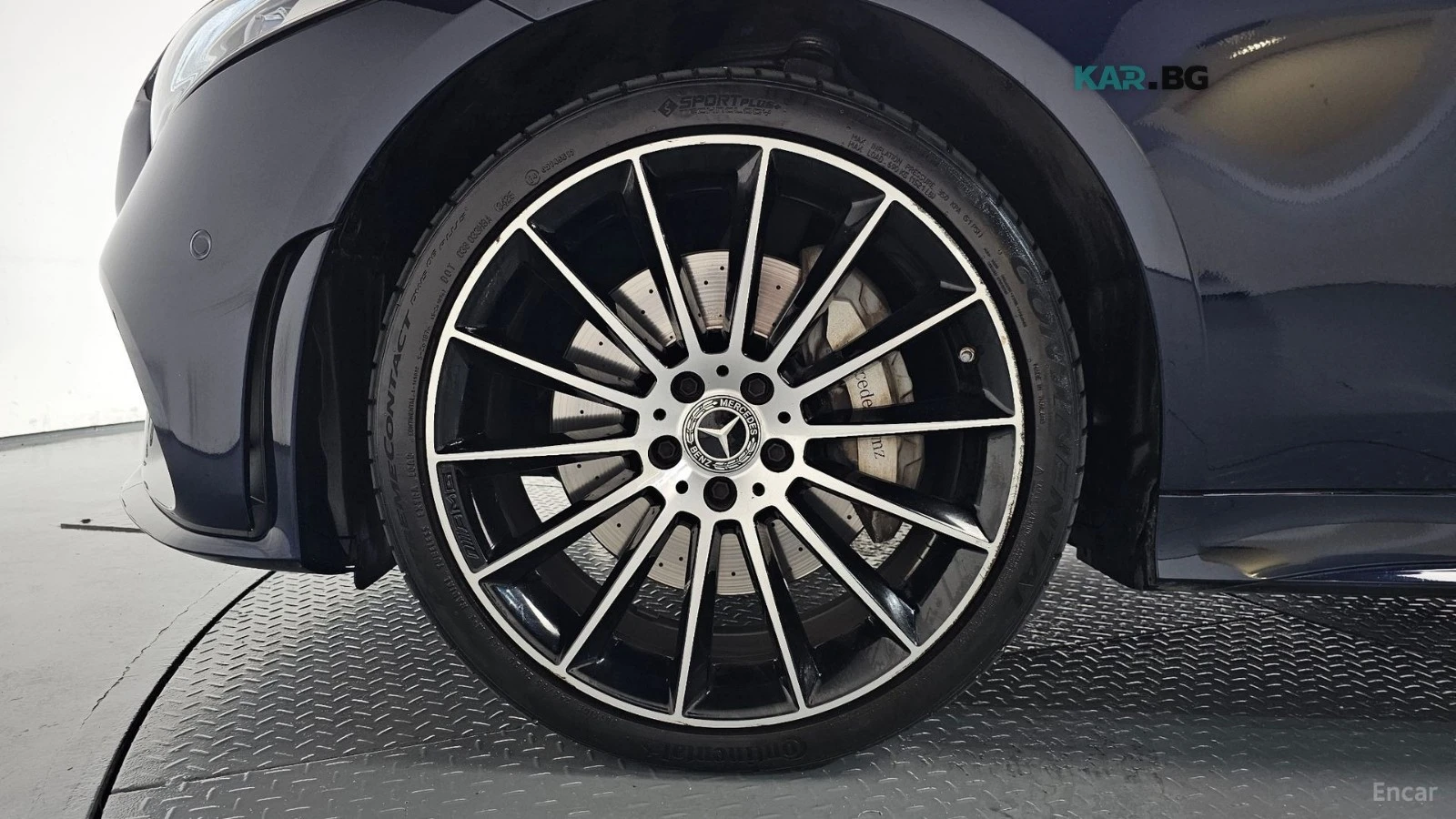 Mercedes-Benz CLS 450 4MATIC* AMG-LINE* BURMESTER* DISTRONIC* 360* ОБДУХ, снимка 16 - Автомобили и джипове - 56102886