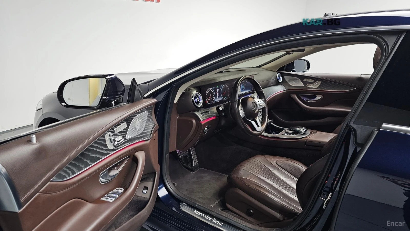Mercedes-Benz CLS 450 4MATIC* AMG-LINE* BURMESTER* DISTRONIC* 360* ОБДУХ, снимка 8 - Автомобили и джипове - 56102886