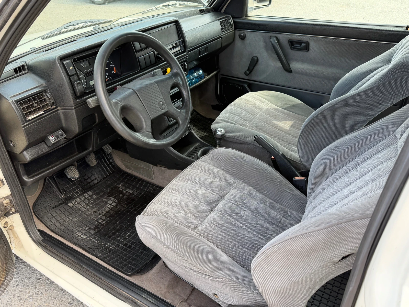 VW Golf 1.6 MK2 , снимка 8 - Автомобили и джипове - 56103559