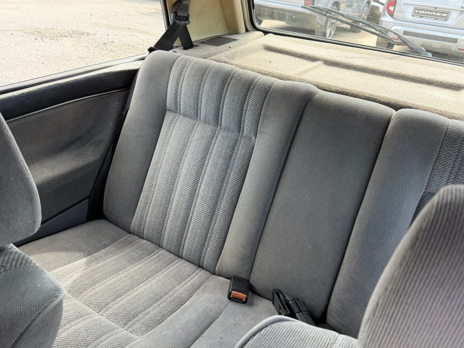 VW Golf 1.6 MK2 , снимка 7 - Автомобили и джипове - 56103559