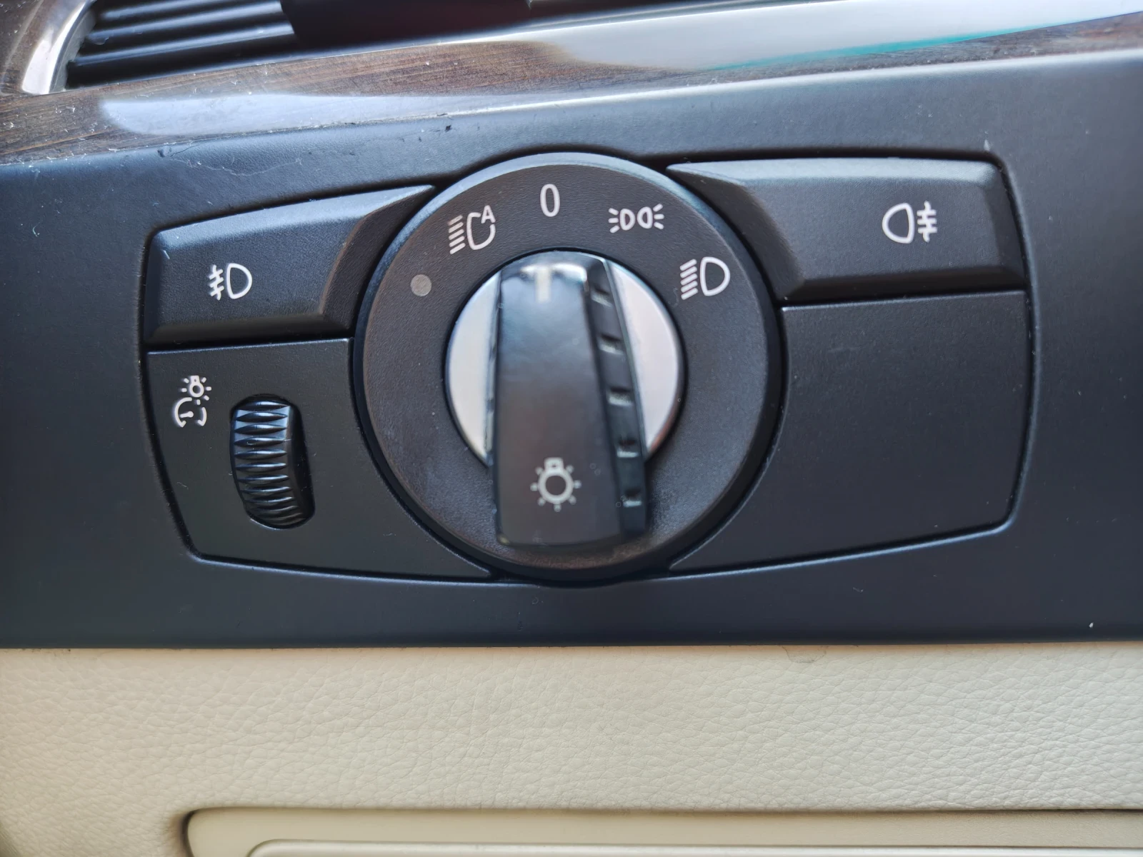 BMW 530 Diesel, Facelift, Italy, снимка 12 - Автомобили и джипове - 56120054