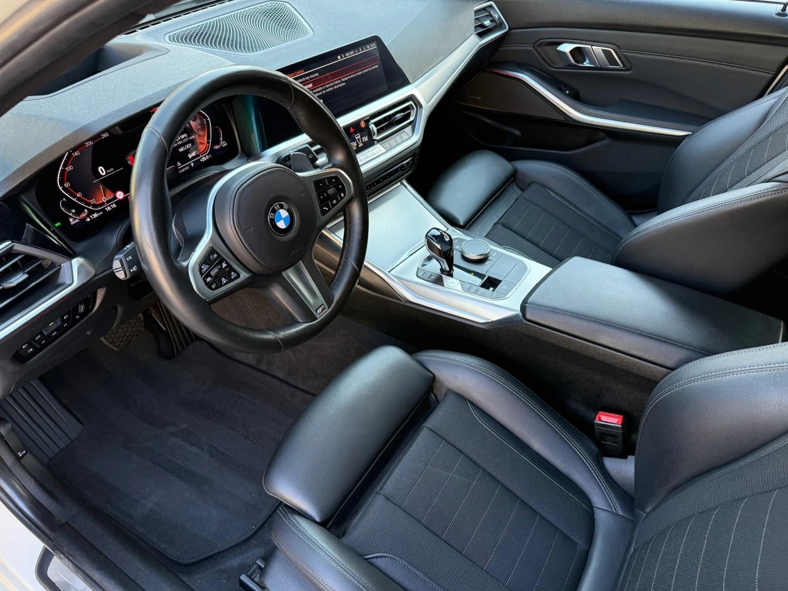 BMW 320 320d Mild hybrid Само на задно, снимка 6 - Автомобили и джипове - 56153671