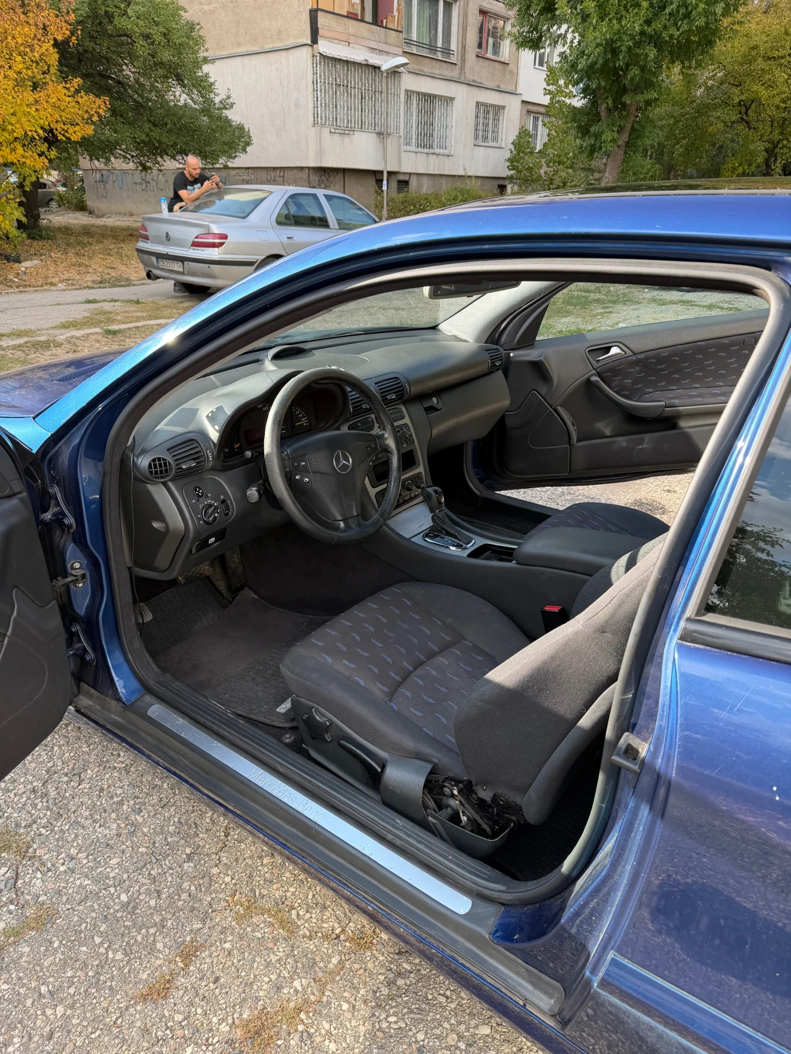 Mercedes-Benz C 180, снимка 7 - Автомобили и джипове - 56443051