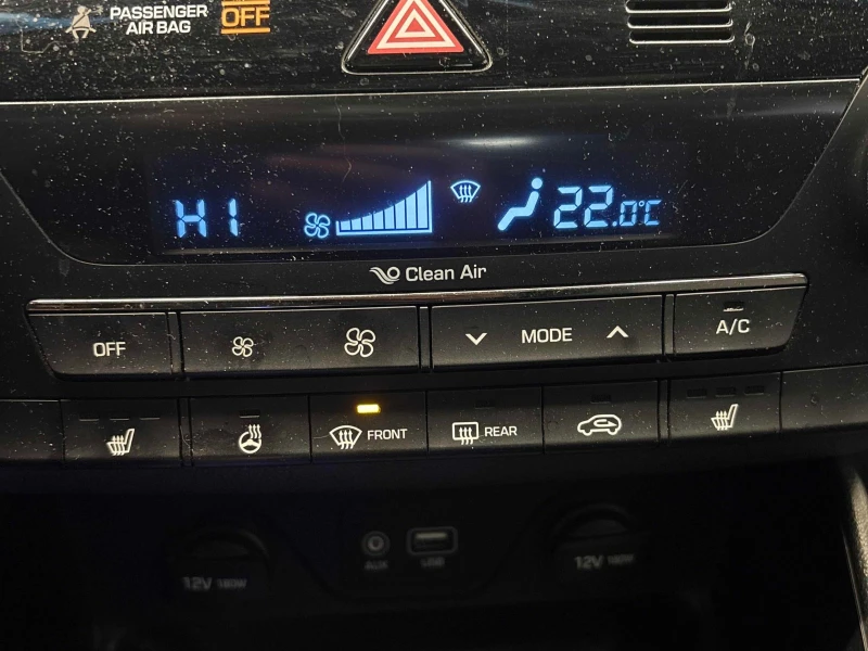 Hyundai Tucson Luxury С РЕГИСТРАЦИЯ & АВТО КРЕДИТ, снимка 10 - Автомобили и джипове - 53289050