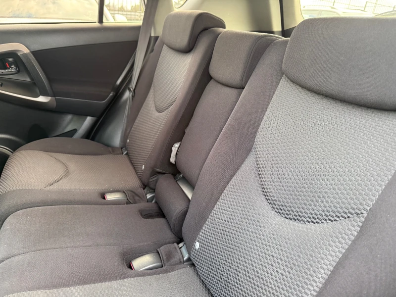Toyota Rav4 D4D 136 коня 4Х4, снимка 10 - Автомобили и джипове - 53497189