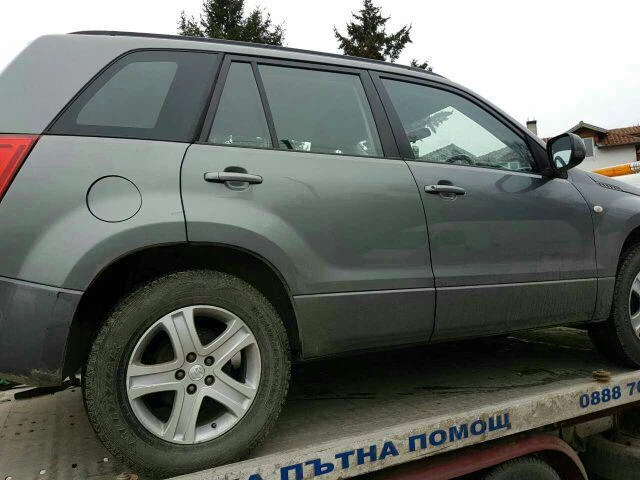 Suzuki Grand vitara 5бр 2,0 1,9, снимка 17 - Автомобили и джипове - 42072317