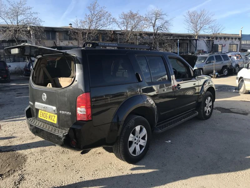 Nissan Pathfinder 2.5dci 174ps нави кожа - изображение 5